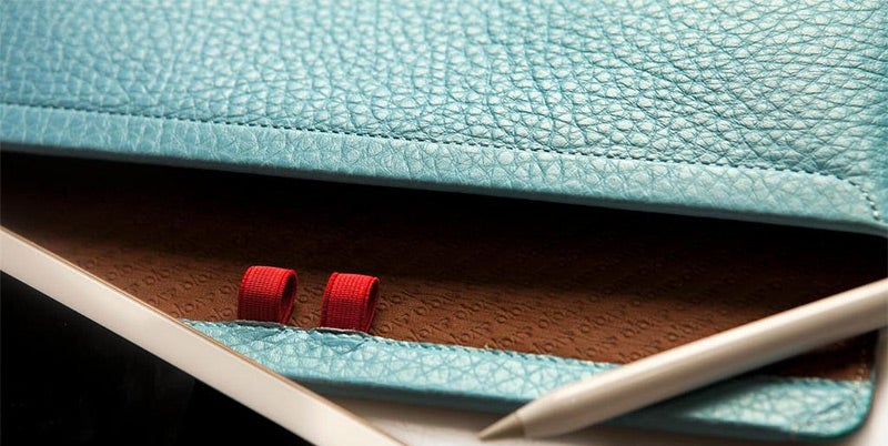 Enjoy a beautiful leather case for your iPhone with 20% Off