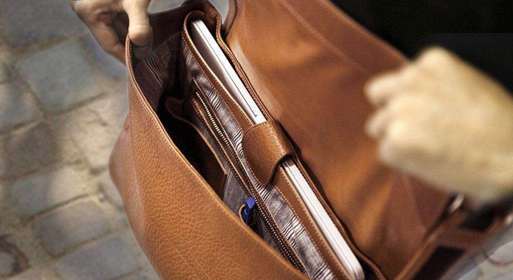 Messenger Leather Bag for Macbook 13" - Vaja
