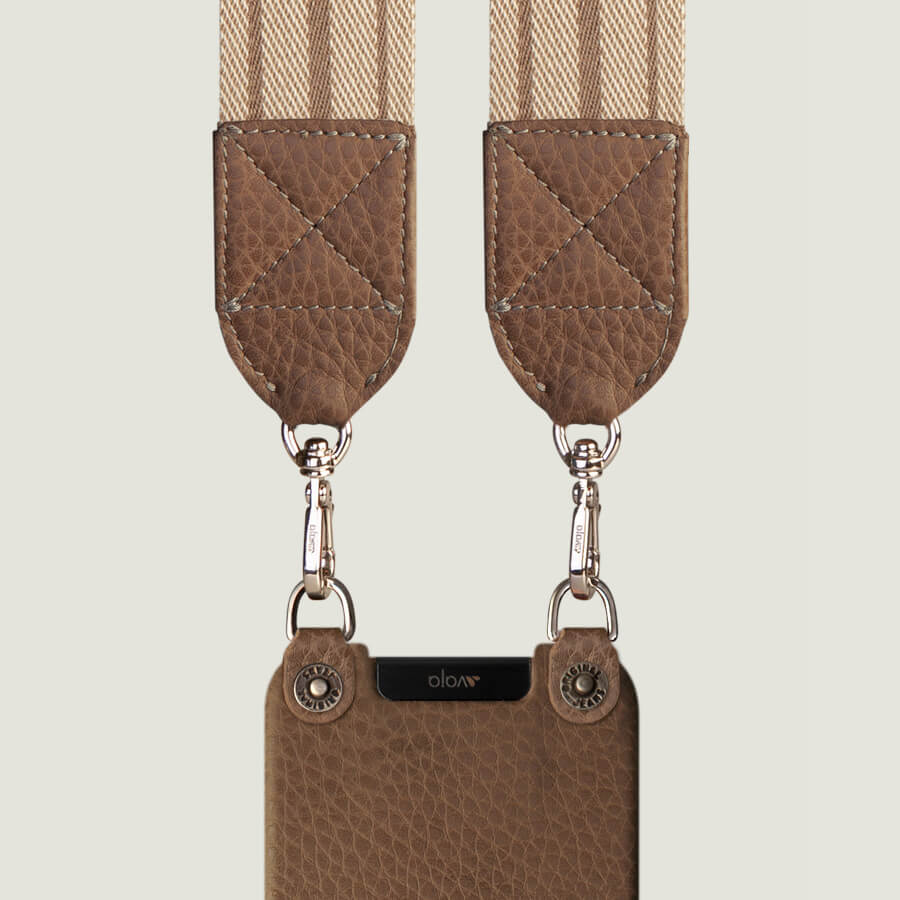 Crossbody iPhone 12 & 12 Pro leather case with magsafe - Vaja