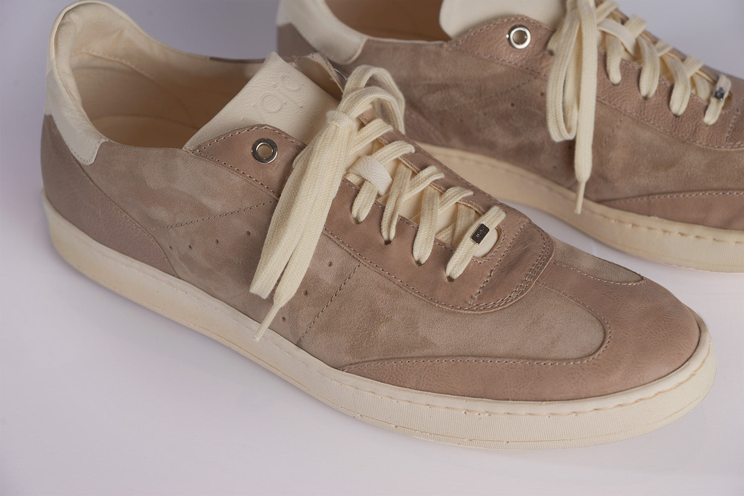 Burro Leather Sneakers - Vaja