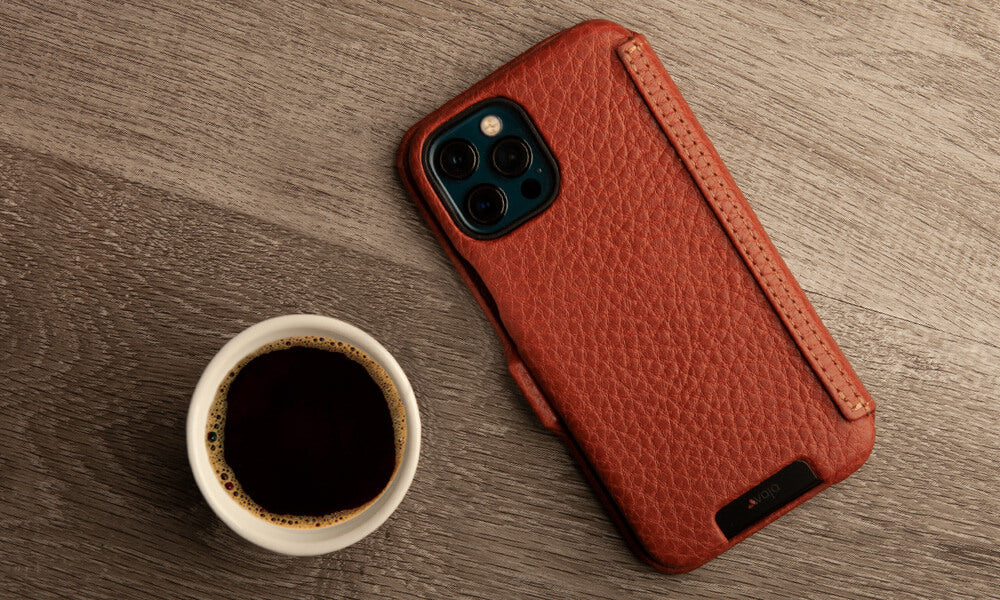 iPhone 12 & 12 pro Folio leather case with MagSafe - Vaja