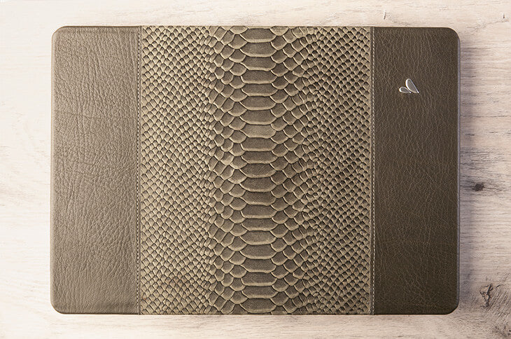 Kobra MacBook Pro 14” Leather Suit - Vaja