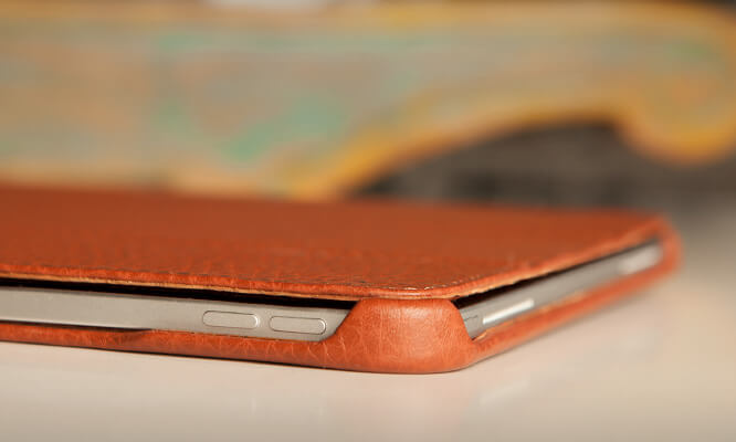 Libretto iPad Pro 12.9” Leather Case (2020 & 2021) - Vaja
