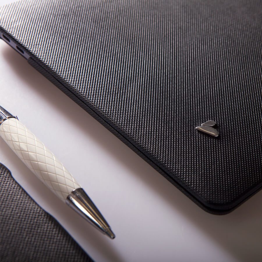 Macbook Air 13” Suit Leather Case (M1-2020-2018) - Vaja
