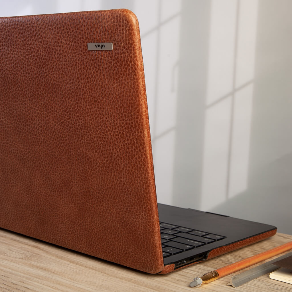 MacBook Air Leather Suit (M2 - 2022) - Vaja
