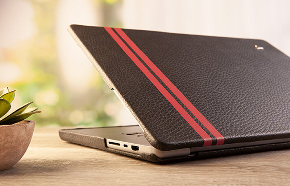 MacBook Pro 16” Leather Suit (2021) - Vaja