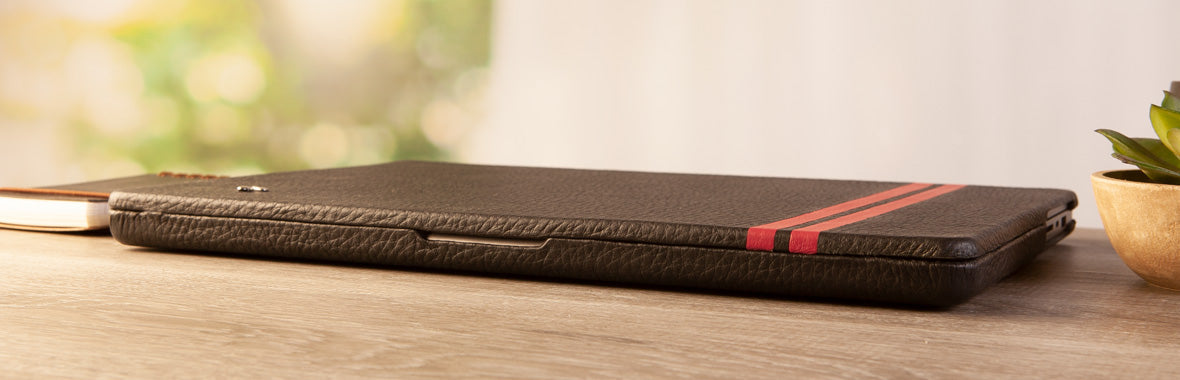 MacBook Pro 16” Leather Suit (2021) - Vaja