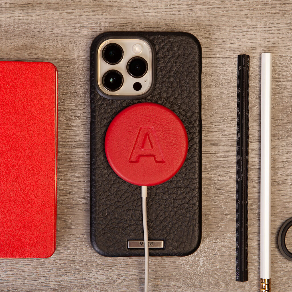 MagSafe Leather Cover - Vaja