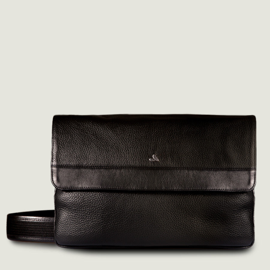 Messenger Leather Bag for MacBook 15” & 16” - Vaja