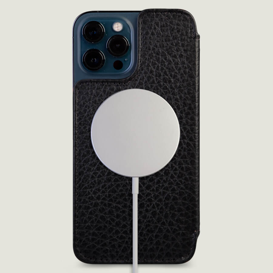 Nuova Pelle leather iPhone 12 Pro Max MagSafe case - Vaja
