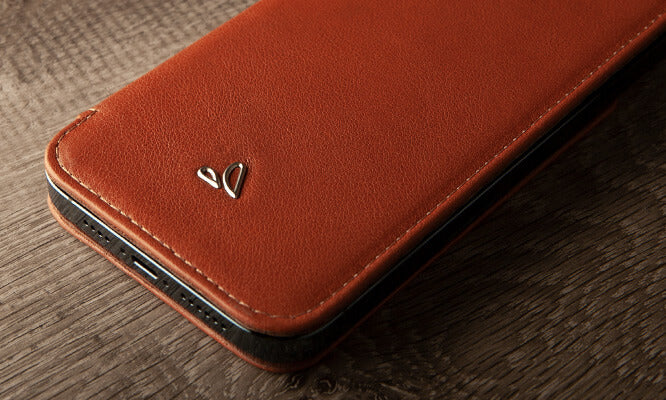 Nuova Pelle leather iPhone 12 & 12 Pro MagSafe case - Vaja