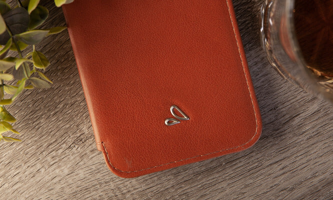 Nuova Pelle leather iPhone 12 Pro Max MagSafe case - Vaja