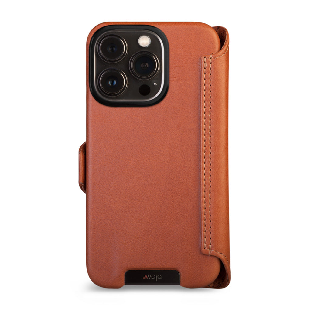 Wallet iPhone 13 Pro MagSafe leather case - Vaja