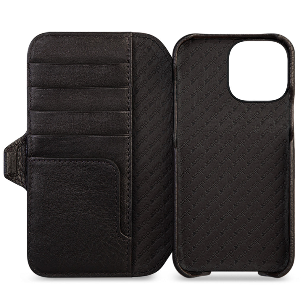 Wallet iPhone 13 Pro Max leather case with MagSafe - Vaja