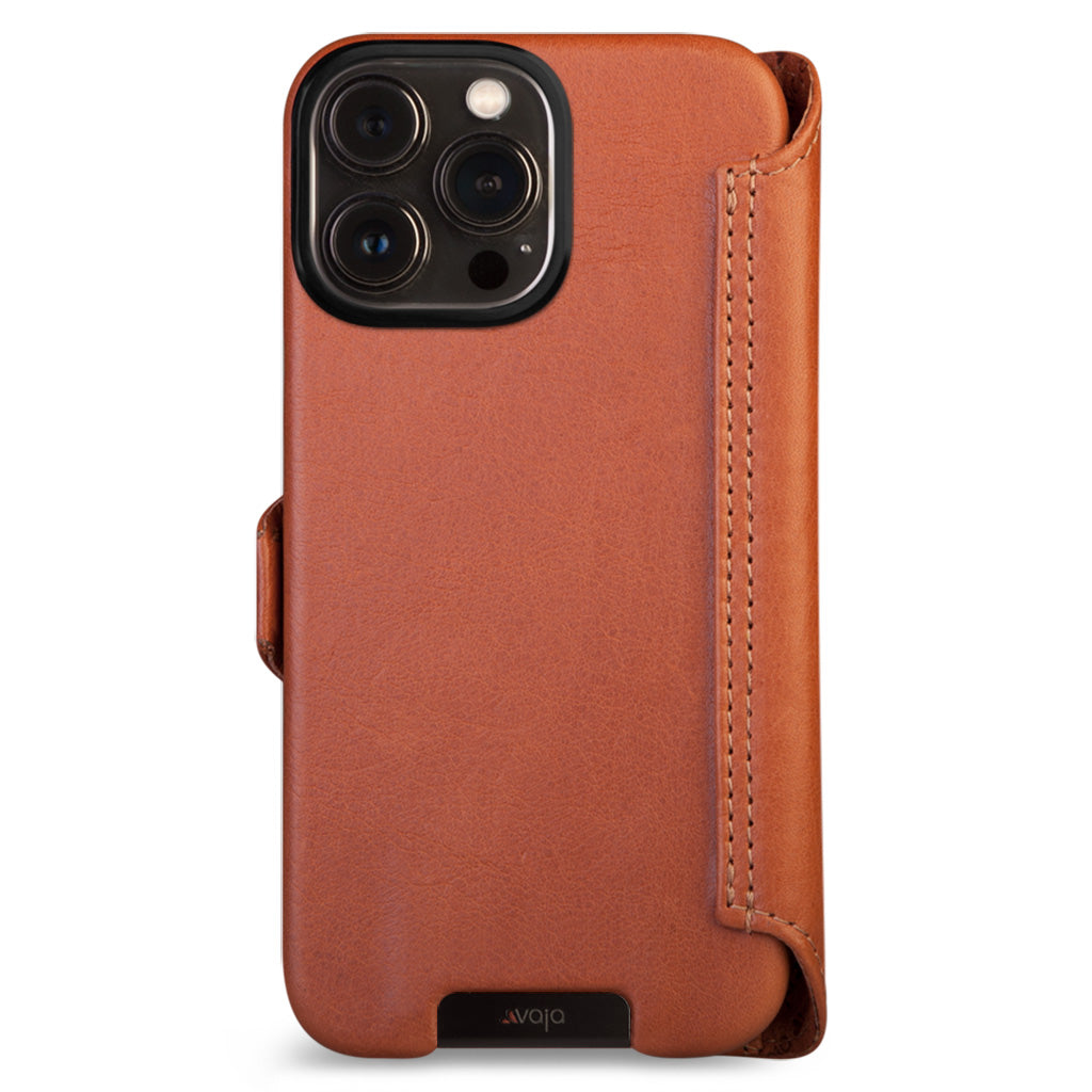 Wallet iPhone 13 Pro Max leather case with MagSafe - Vaja