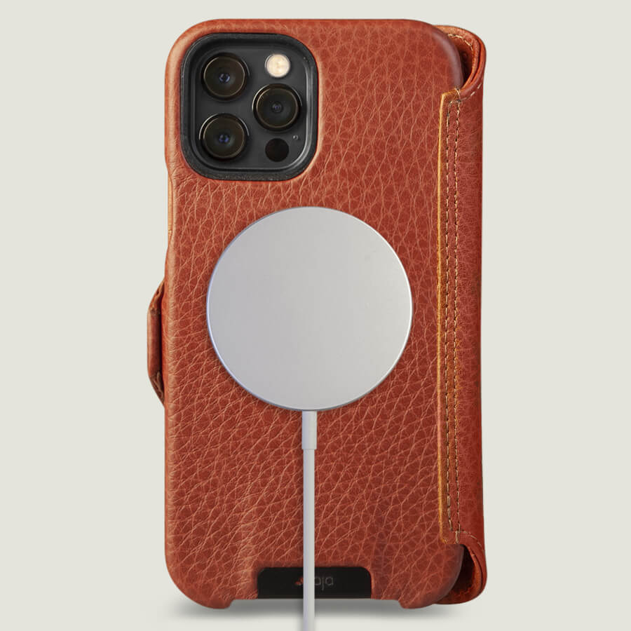 iPhone 12 Pro Max wallet leather case with MagSafe - Vaja