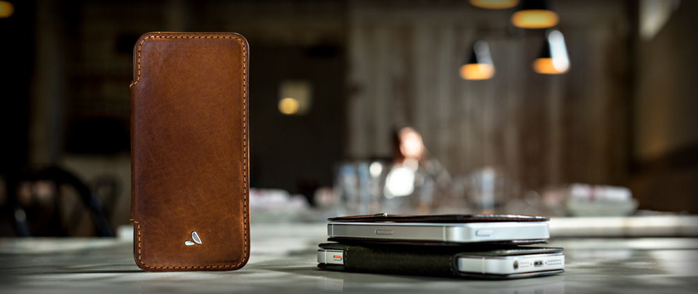 Nuova Pelle - Slim folio style iPhone SE (2016) cases - Vaja