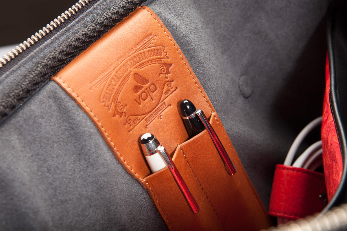 MacBook 13" Zippered Leather Pouch - Vaja