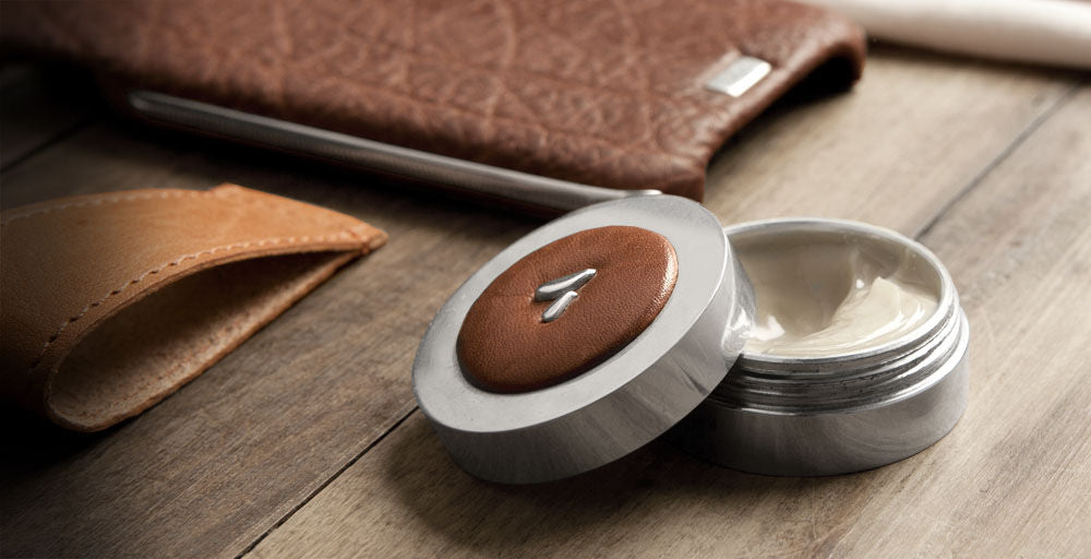 Polishing Kit - Wax polishing kit for your Vaja Leather Goods - Vaja