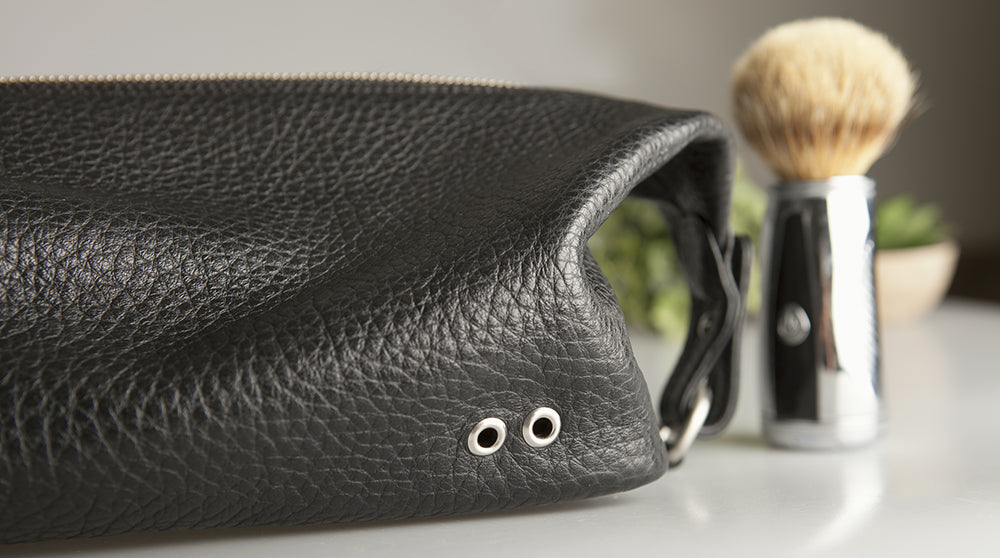Kulturbeutel aus Leder - Dopp Kit