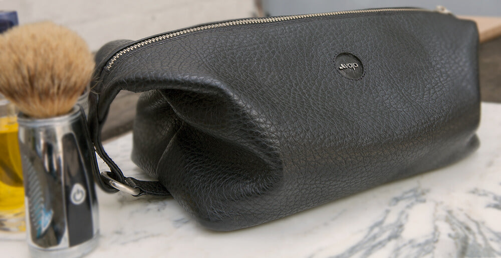 Kulturbeutel aus Leder - Dopp Kit